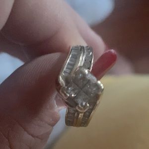 Diamond ring with 24k gold